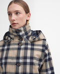 Veste imperméable avec capuche ajustable pour femmes – Clara