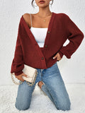 Gilet en maille à boutons, col V élégant – Sophie