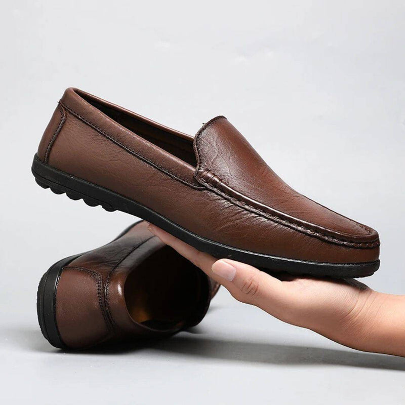 Chaussons en cuir pour hommes pour une élégance intemporelle – Daniel